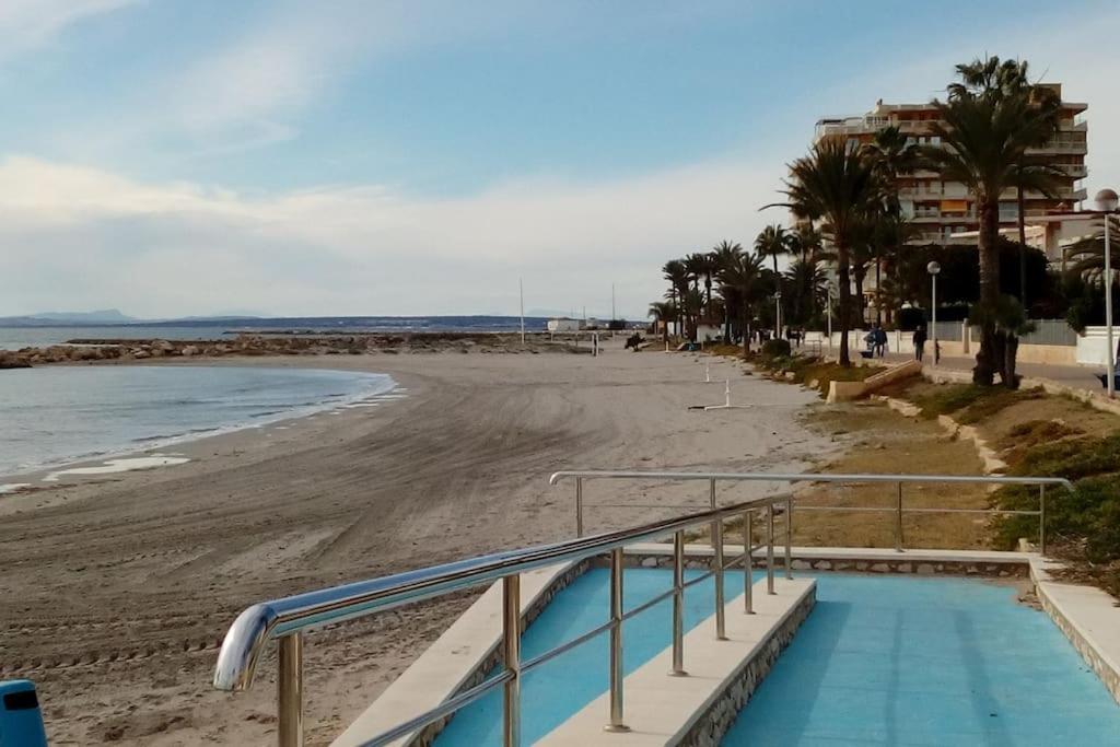 Wendy Y Antonio.Alicante- Santa Pola- Piscina/Playa المظهر الخارجي الصورة